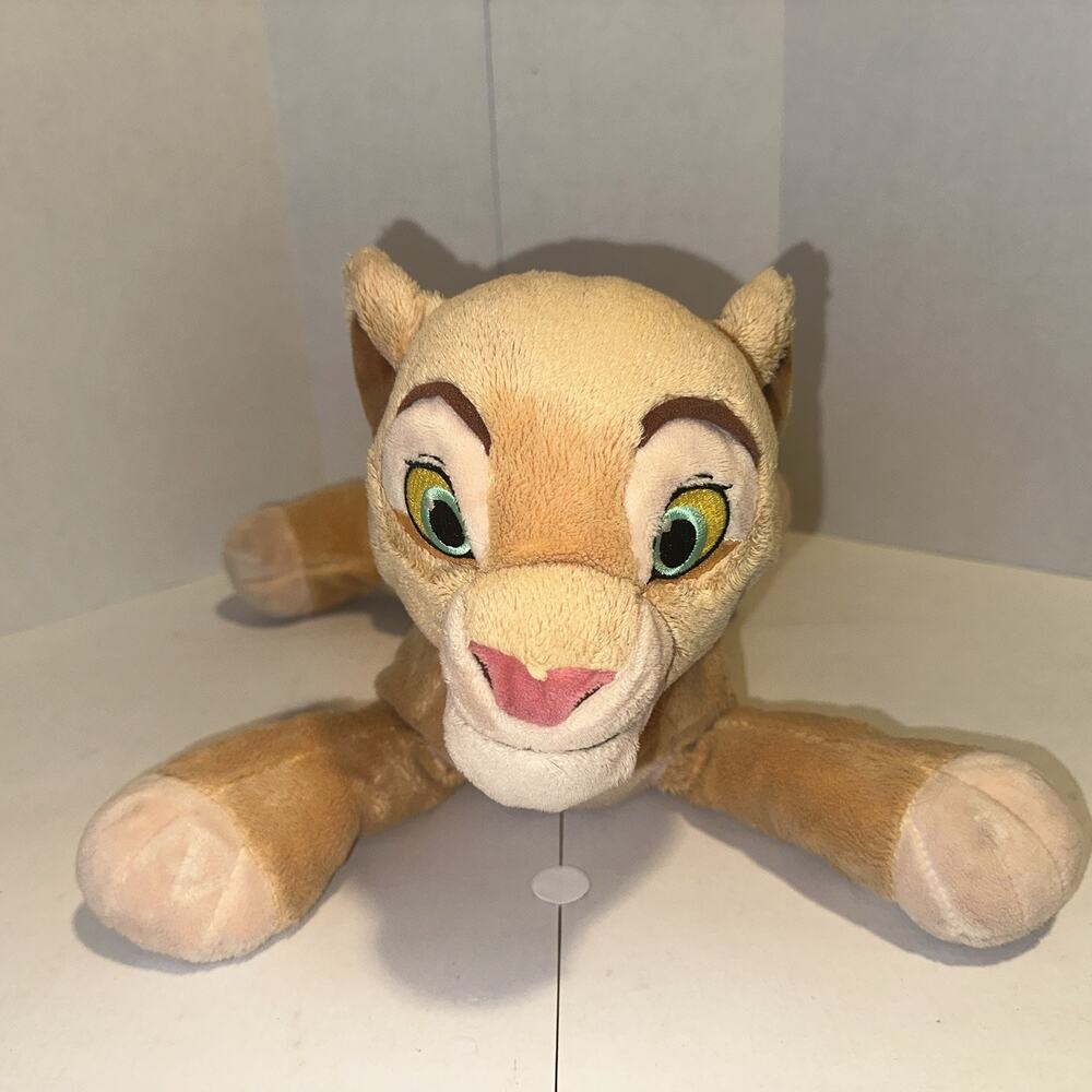 Authentic Disneyland Disney’s Store Lion King Nala 14”Stuffed Animal Plush